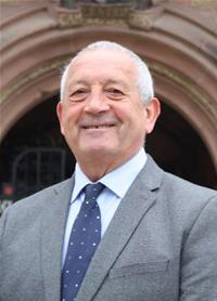 Profile image for Councillor Marcus Lapsa